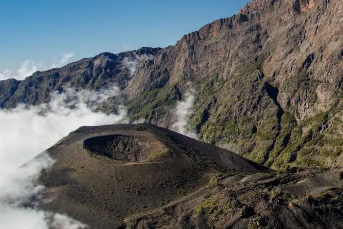Mount Meru trekking tour